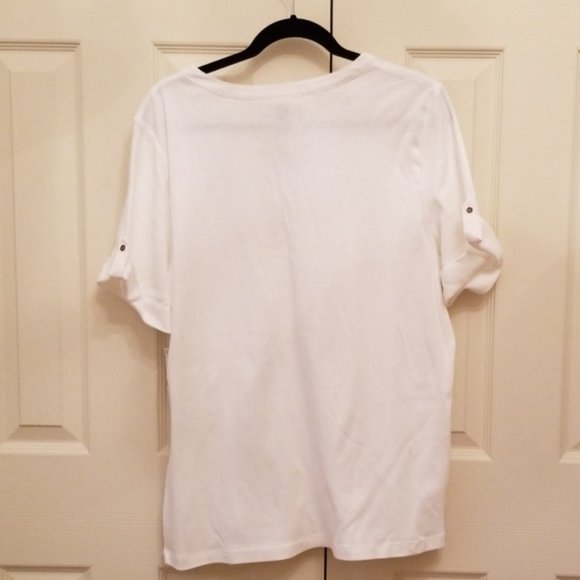 Karen Scott white short sleeve top. - Picture 4 of 4
